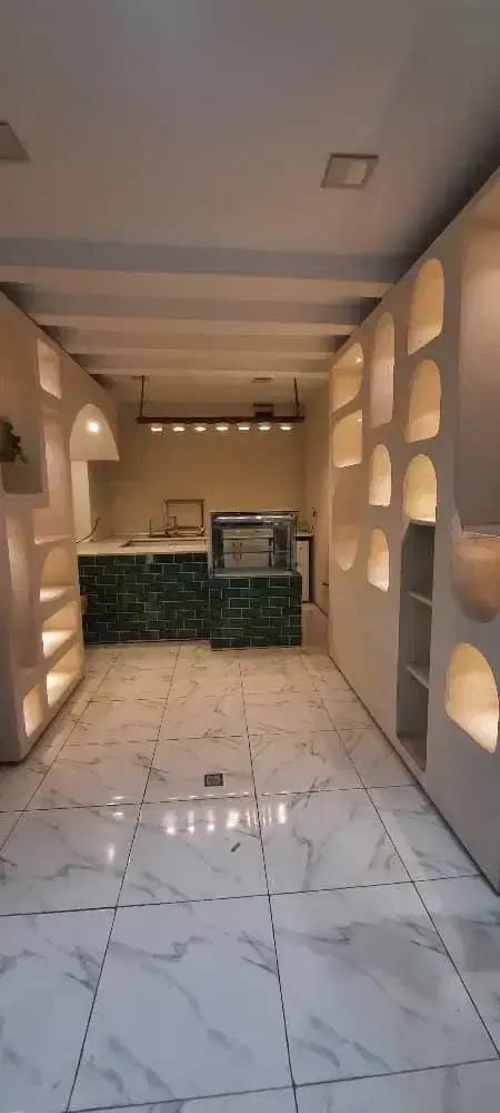 مغازه 25 متری در باغ دریاچه