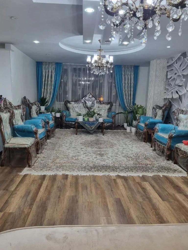 آپارتمان 200 متری در خیابان اردیبهشت